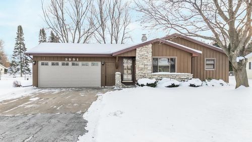 3531 W Sunnyview Road, GRAND CHUTE, WI, 54914 | Card Image