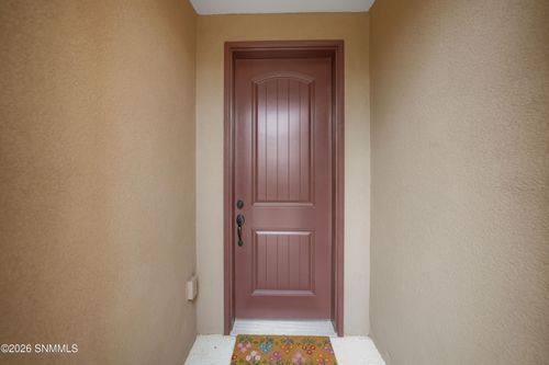 8109 Willow Bloom Cir, Las Cruces, NM, 88007-8816 | Card Image