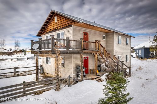 200 Aspen Meadows Rd, Driggs, ID, 83422-5370 | Card Image