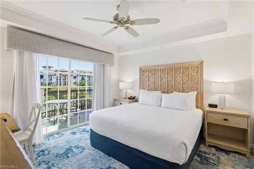 403-221 9th St S, NAPLES, FL, 34102-6258 | Card Image