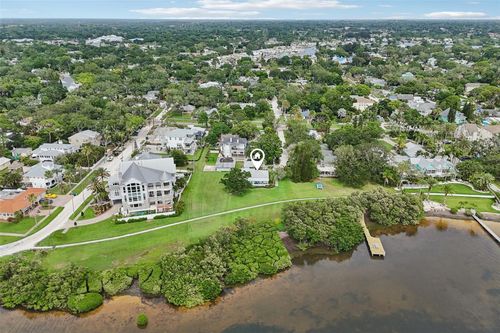 610 Indiana Ave, Crystal Beach, FL, 34681 | Card Image