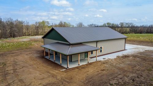 11277 Audrain Road 924, CENTRALIA, MO, 65240-6311 | Card Image