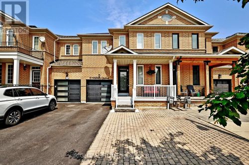 72 Wildberry Cres, Woodbridge, ON, L4H2C6 | Card Image