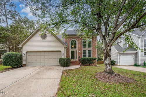 104 Foxcrest Ct, Cary, NC, 27513-1783 | Card Image