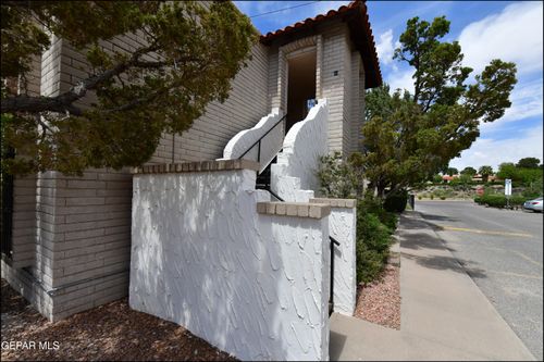 17d-6201 Escondido Drive, El Paso, TX, 79912 | Card Image