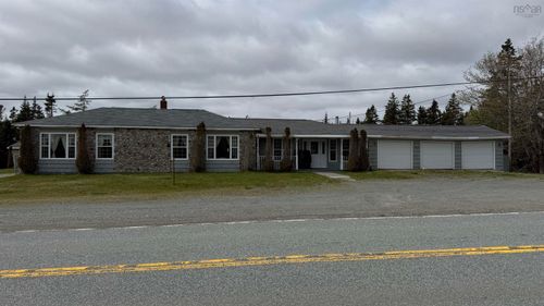 16989 Highway 7, Pleasant Harbour, NS, B0J3H0 | Card Image