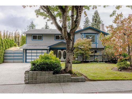 13078 61a Ave, Surrey, BC, V3X2G8 | Card Image