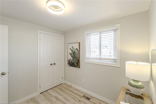 125 Woodlawn Ave, House other with 4 bedrooms, 2 bathrooms and 3 parking in Brantford ON | Image 37