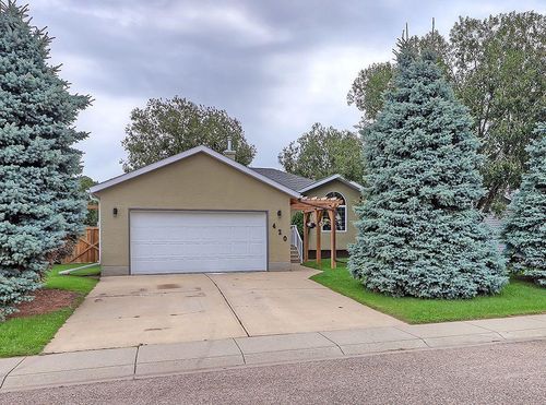 420 Slade Drive, Nanton, AB, T0L1R0 | Card Image