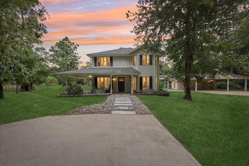 10832 Gilbert Dr, Beaumont, TX, 77705-8882 | Card Image