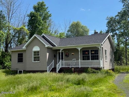 109 Hill Street, Victory, NY, 12871 | Card Image