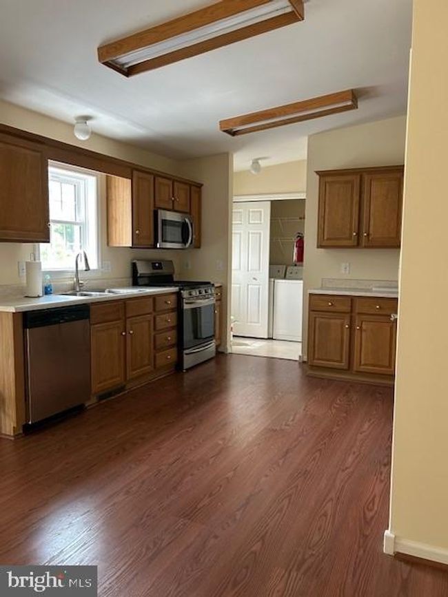 7 Royal Oak Dr, House other with 3 bedrooms, 2 bathrooms and null parking in Cream Ridge NJ | Image 10