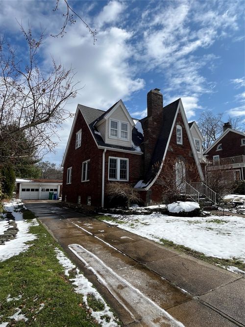 3825 Trask Ave, Erie, PA, 16508-3133 | Card Image