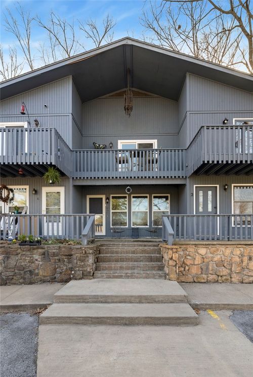 4 Annette Ln, Bella Vista, AR, 72715-8147 | Card Image