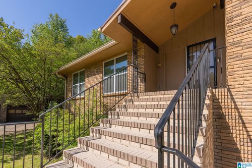 1044 6th Pl, BIRMINGHAM, AL, 35214 | Card Image