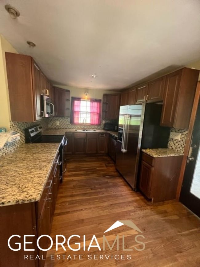 2234 Clifton Springs Mnr, House other with 4 bedrooms, 3 bathrooms and null parking in Decatur GA | Image 5