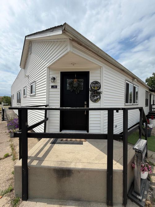 801 S Shield St, Knox, IN, 46534 | Card Image