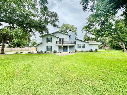 707 Avenue C, Sweeny, TX, 77480-3615 | Card Image