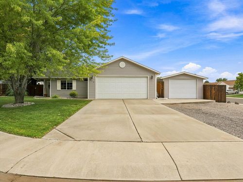 642 Corona Ct, Fruita, CO, 81521-4100 | Card Image