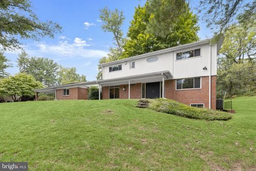 118 Swanhill Ct, BALTIMORE, MD, 21208-1607 | Card Image