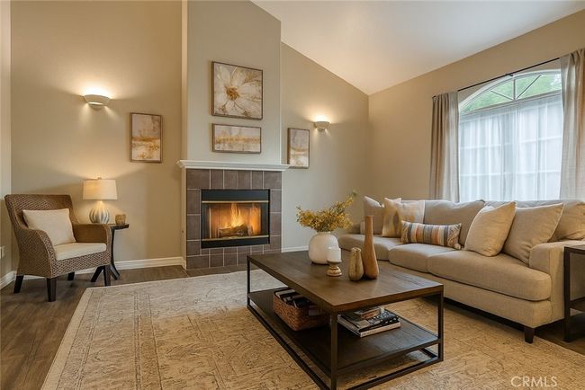 Family Room Virtually staged | Image 11