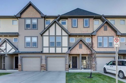 44 Everridge Common Sw, Calgary, AB, T2Y5G9 | Card Image