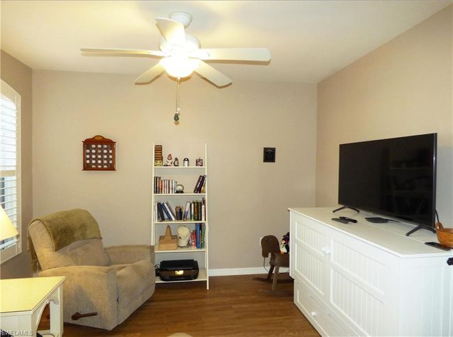 LAMINATE FLOORING | Image 10