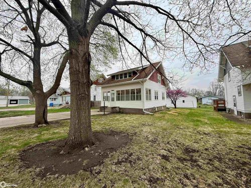 607 N Locust St, Jefferson, IA, 50129-1549 | Card Image