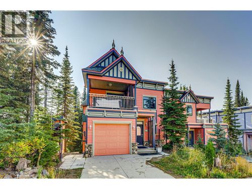 8-635 Monashee Rd, Silver Star Mountain, BC, V1B3W9 | Card Image