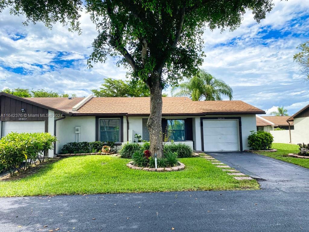 Forsythia Cir, Delray Beach, FL 33484