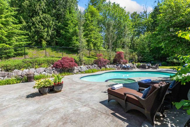 11386 241a St, House other with 4 bedrooms, 5 bathrooms and 6 parking in Maple Ridge BC | Image 33