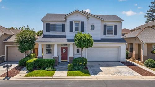 714 W Riviera Ln, Clovis, CA, 93619-3762 | Card Image