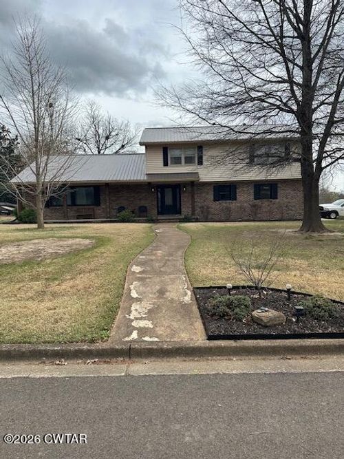 1201 Henderson St, Union City, TN, 38261-5903 | Card Image