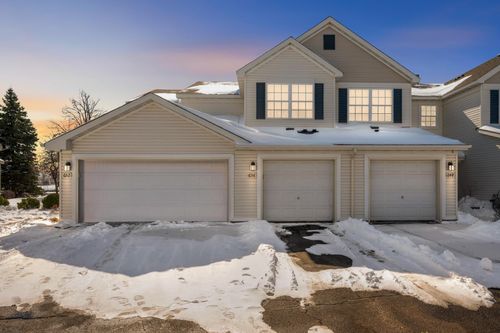 656 Cobblestone Way, Shakopee, MN, 55379-4552 | Card Image