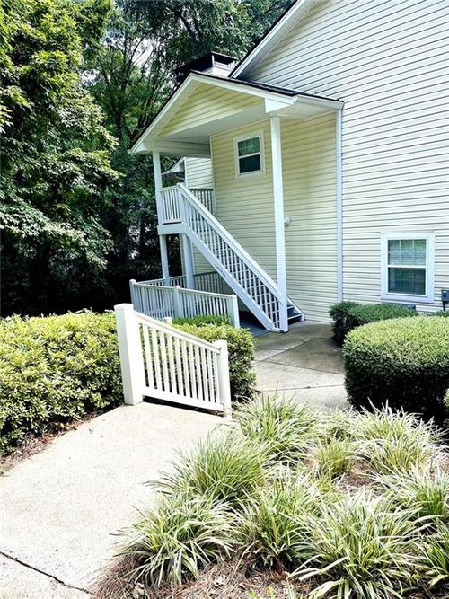 2750 Saint Augustine Trl Se, Marietta, GA, 30067-6263 | Card Image