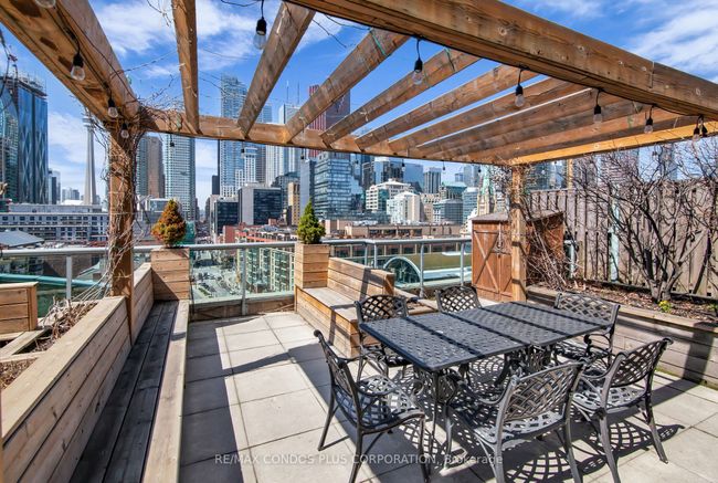 1135 - 109 Front St E, Condo with 2 bedrooms, 2 bathrooms and null parking in Toronto ON | Image 37