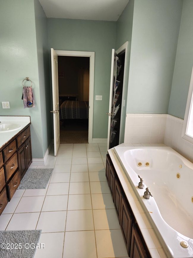 1502 E 7th Street, House other with 4 bedrooms, 2 bathrooms and null parking in Lamar MO | Image 14