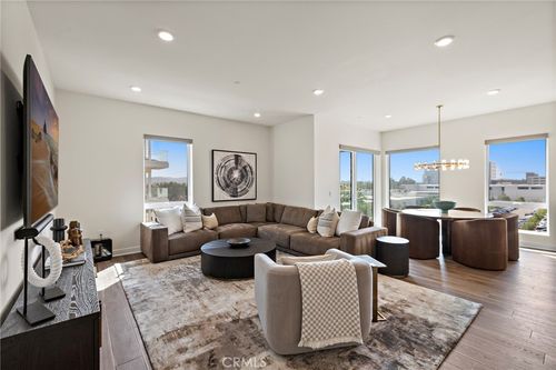 1500 Rivington, Irvine, CA, 92612-4502 | Card Image