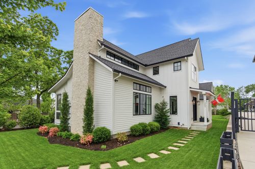 a-and-b-1207 Sweetbriar Ave, Nashville, TN, 37212-5518 | Card Image