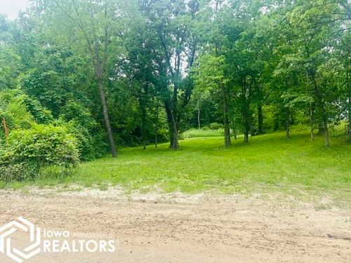 206 Woodland Road, Montezuma, IA, 50171 | Card Image