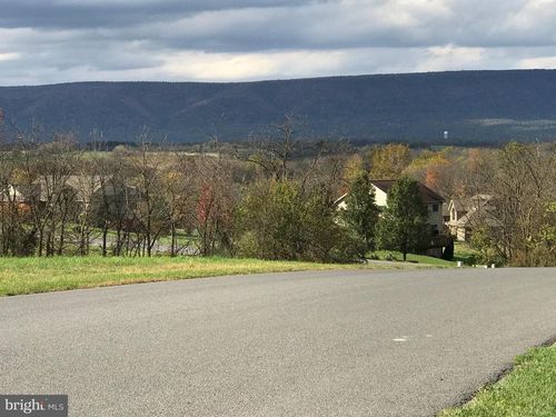 2923 Lawyer Rd, CHAMBERSBURG, PA, 17201-8736 | Card Image