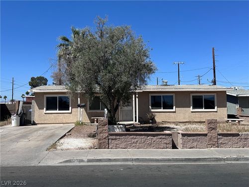 2405 N Bruce St, North Las Vegas, NV, 89030-5525 | Card Image