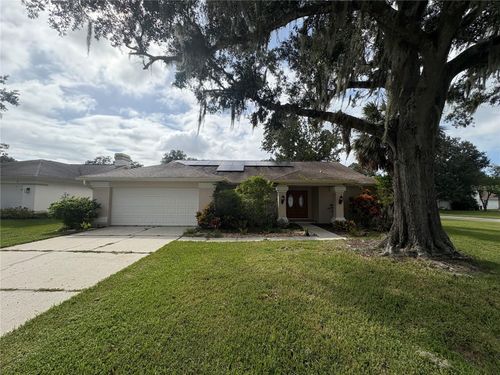 1702 Horseshoe Dr, Plant City, FL, 33566-6748 | Card Image