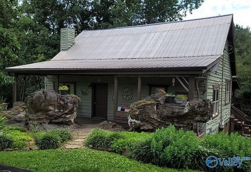 476 County Road 295, Fort Payne, AL, 35967-7196 | Card Image