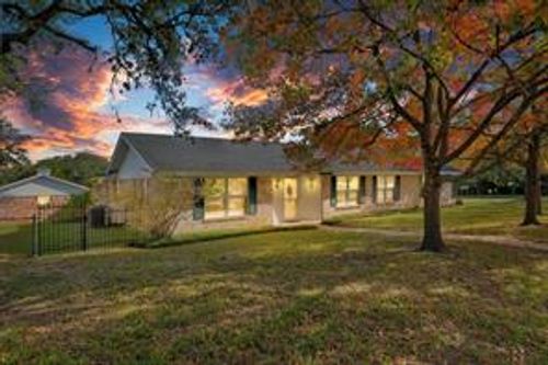 7500 Dawn Hill Cir, Austin, TX, 78736-1901 | Card Image