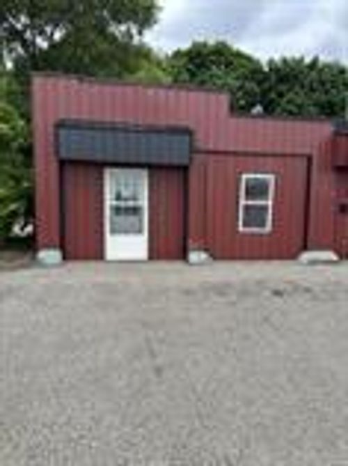 807 Maple St, Big Rapids, MI, 49307-1531 | Card Image