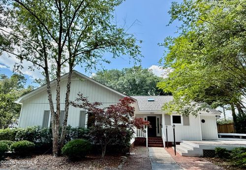 8413 Bald Eagle Ln, Wilmington, NC, 28411-9312 | Card Image