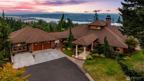 4961 Green Mountain Rd, Kalama, WA, 98625-9736 | Card Image