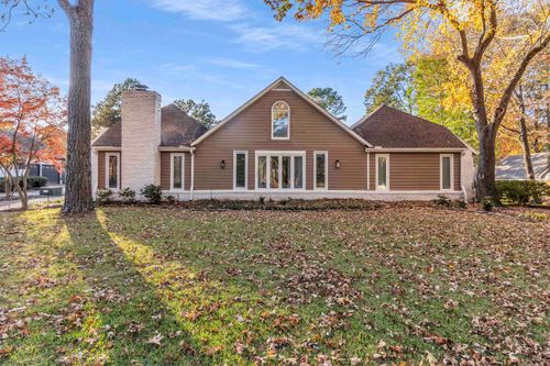 2431 Yester Oaks Dr, Germantown, TN, 38139-6419 | Card Image