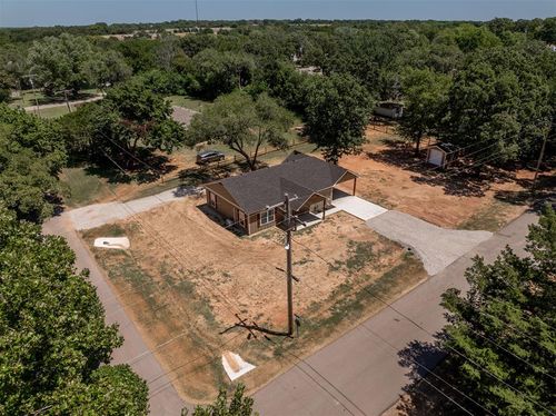 210 W 2nd St, Paden, OK, 74860 | Card Image